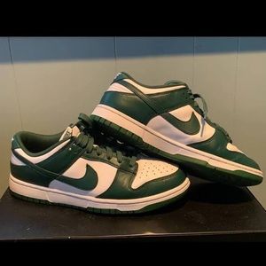 Nike dunks